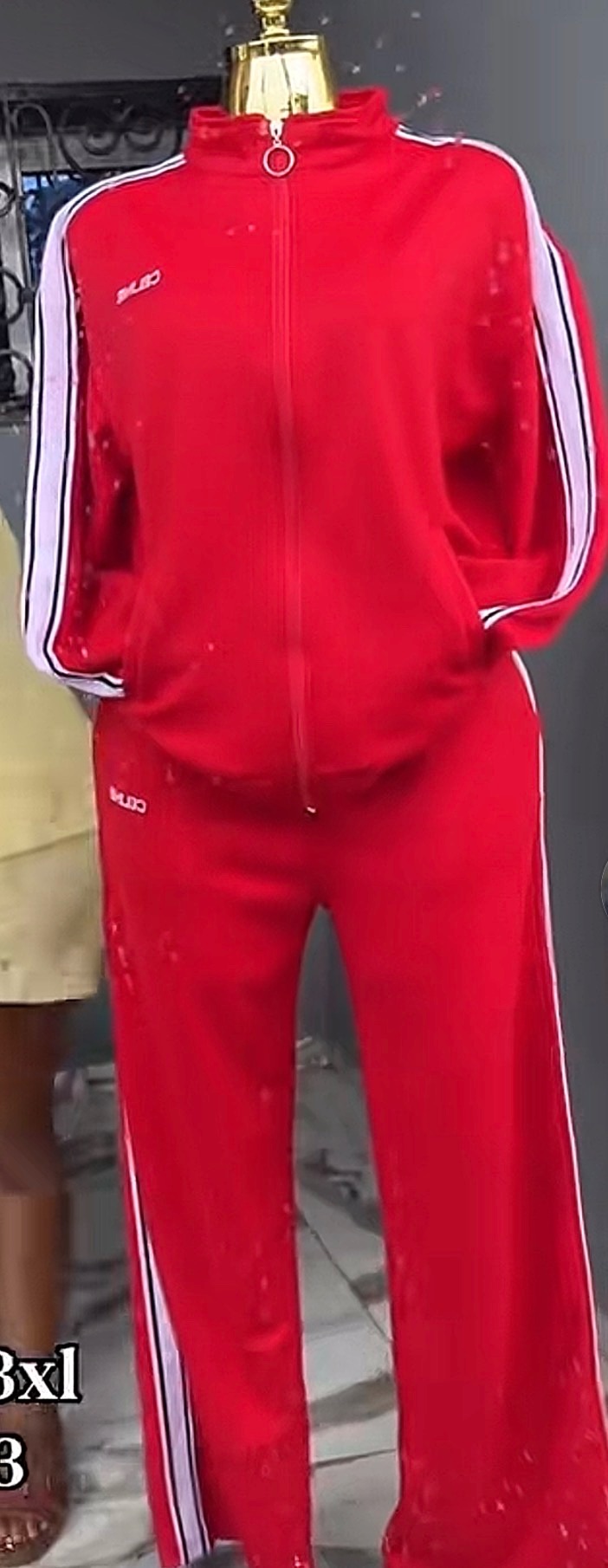 Ensemble jogging taille L