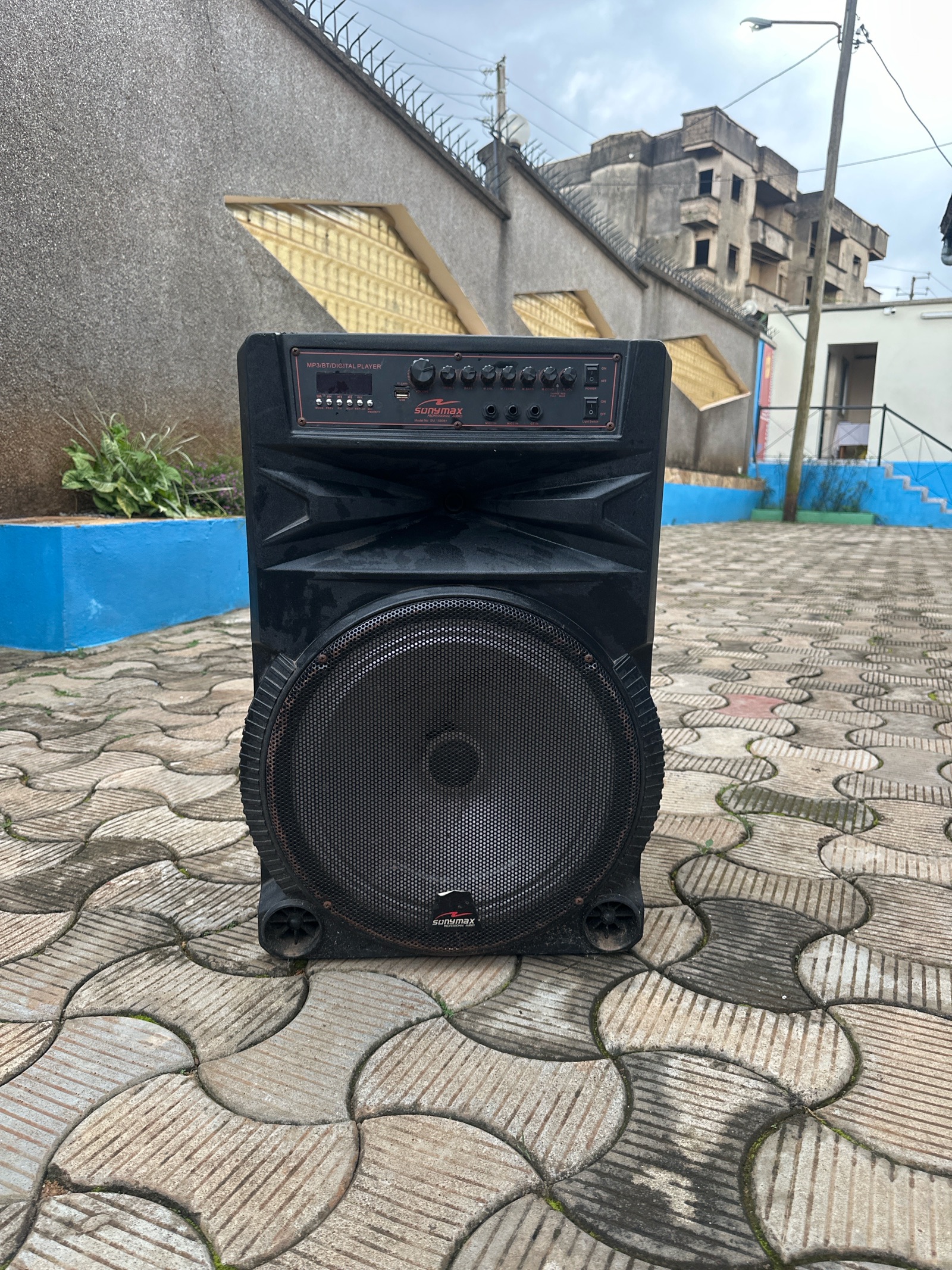 Baffle Bluetooth
